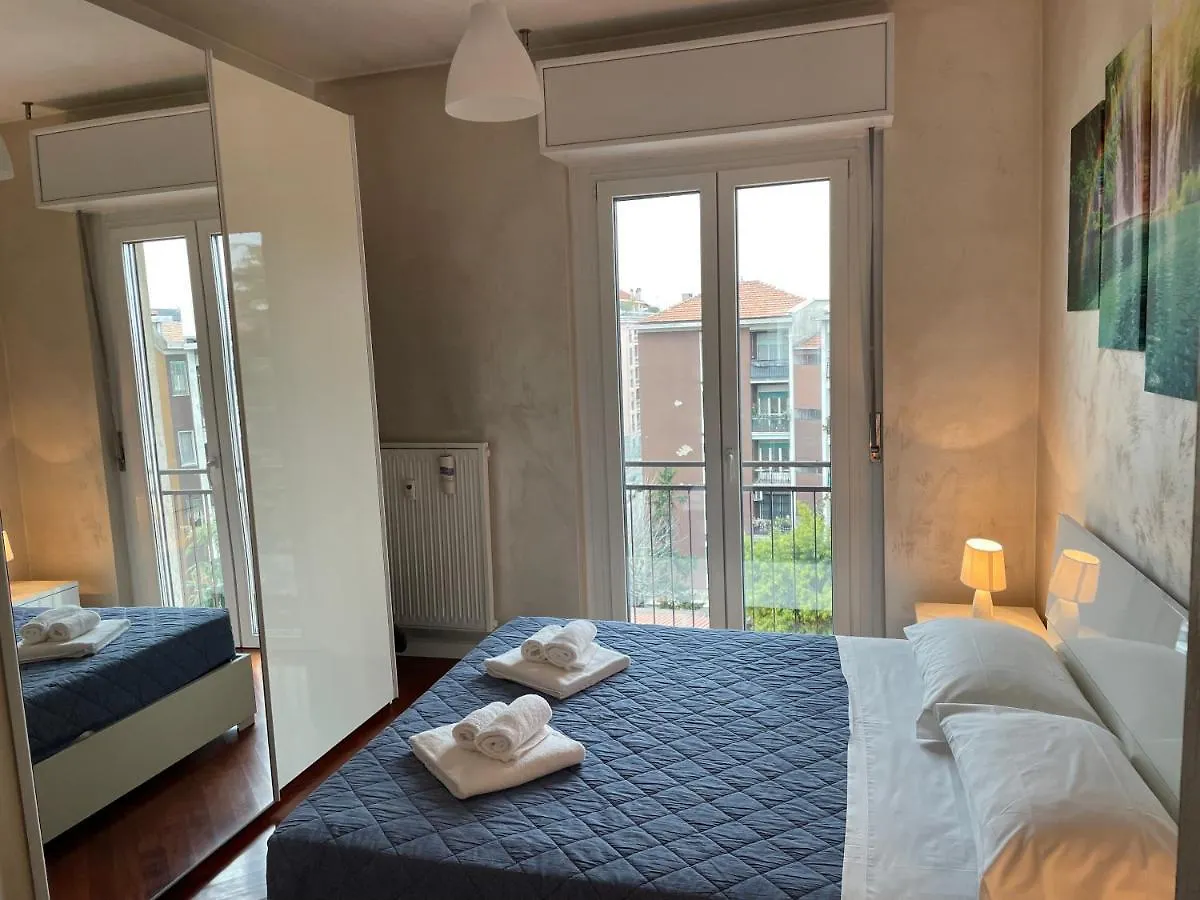 Apartment Adriano Metro & Comfort Suites - Affitti Brevi Italia Milan
